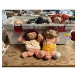 Lot of Cabbage Patch Dolls