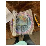 Detachable garden bird feeder