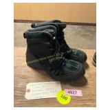 Lands End Womens Size 8D Snow Boots