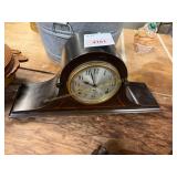 Mantle Clock