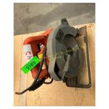 Black and decker saw