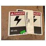 4 ct. Danger metal/plastic signs