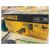 DeWalt 20 in cordless push mower