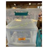 Storage tote an storage rack and totes