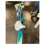 Huffy 26" Cruiser Bike READ DESCRIPTION