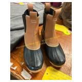 Womens 7.5 B Lands End Chelsea Duck Boots