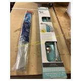 Curved Shower Rod + Threshold