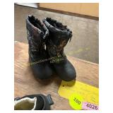 Youth Size 9 Kamik Winter Boots