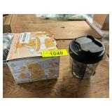 Citrus Juicer & Shaker Cup