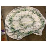 Round leaf table cloth & shower ring clips