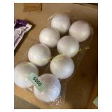 8pk Styrofoam balls