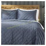 Better Homes & Gardens Velvet Quilt, Queen