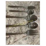 Henckels Lani Flatware Set,
