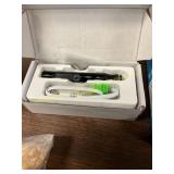 Micro Polishing Pen, & Sports Card Protector