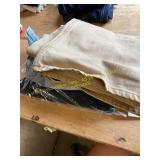 0 beige jeans, 0 shorts, & S navy shirt