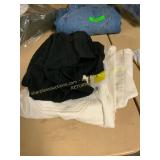 S black shirt & Sz 4 White jeans