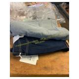 3X sweatpants & XL Jeans