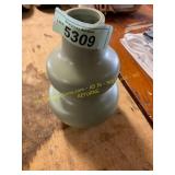 Green Wavy flower vase