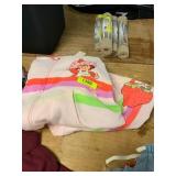 L Kid s hoodie & L pants