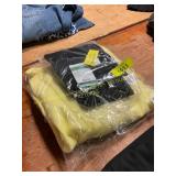 1X Black flare leggings & XXL yellow hoodie