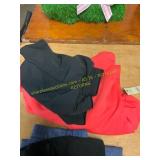 L black shorts & L Hoodie