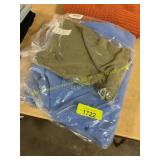 Green xl t shirt & DL blue longline blazer