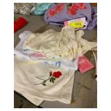 S top, S shirt, S shorts