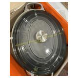 Le Creuset Cast Iron Oval Dutch Oven 9.5 qt