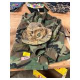 Camo Coat Size Small , Hat