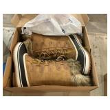 JBU boots size 8