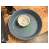 HC Companies Capri Planter Vanilla Bisque, The HC