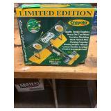 1/32 Scale Crayola Plane