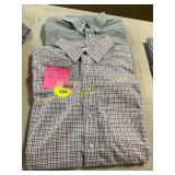 2ct Mens Button Downs Size 17 1/2 / 33