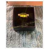 Unverified Vin. Size 7 Gold Green Sapphire Ring