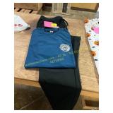 Mens L Athletic Joggers + Graphic T