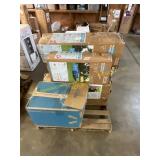 Assorted pallet of pool stuff ?complete?