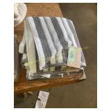 2ct Textured stripe bath towel 30x58in