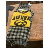 Size L 3/4 Sleeve Iowa Shirt, Plaid Flannel Pants