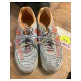 Dansko Shayla Women 39/ 8-8.5 Athletic Shoes