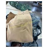 38 x 31 Bob Allen pants, & 2 camo cover