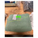 GREEN bath mat