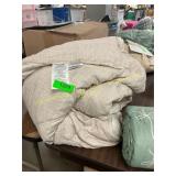 Tan comforter 112' x 92'