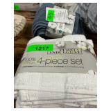 4 piece set 2 washcloths and 2 hand towels