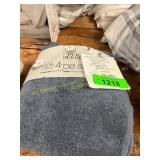 4 pieces 2 Washcloths 2 handtowels