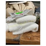 2 hand towel wash cloth