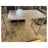 Metal/wood desk