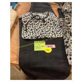 Size 7 Barrel Jeans + M Loft Heart Blouse