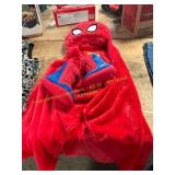 Spider-Man Hooded Blanket + M (9-10) Slippers