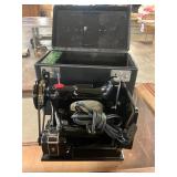 Singer Sewing Machine w/Case