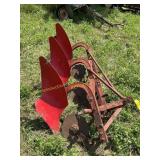 3 pt Massey Ferguson 3 bottom plow